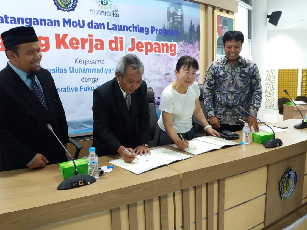 Penandatangan MoU Kerjasama Magang Caregiver Jepang, UMS dengan Perusahaan Fuku